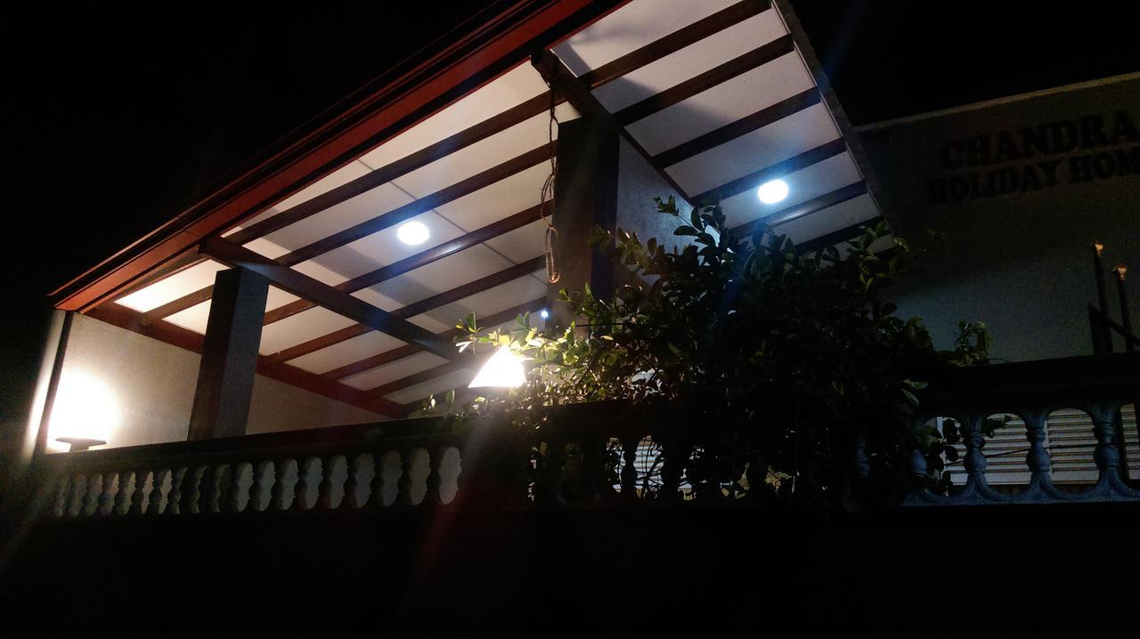 Chandra Holiday Home Dickwella Exterior photo